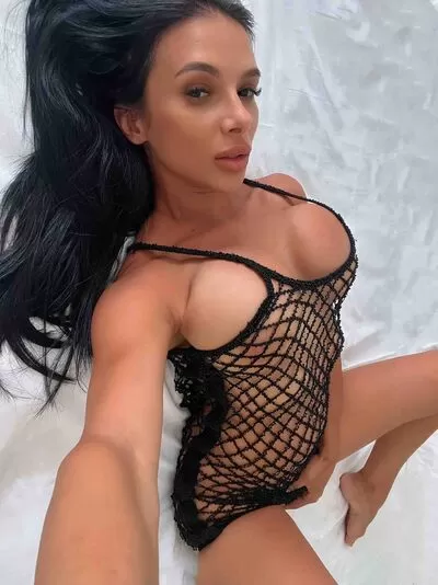 Incall and Outcall Facility With Best Call Girl 1 Incall and Outcall Facility With Best Call Girl 1